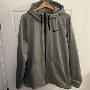 NIKE DRI FIT XL HOODIE